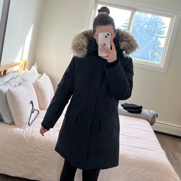 ARITZIA TNA Black Parka with Fur Trim - Picture 15 of 16